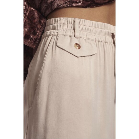 Maeve Anthropologie Beige Straight-Leg Pull-On Silk Pants Size L Elastic Waist - Picture 4 of 6